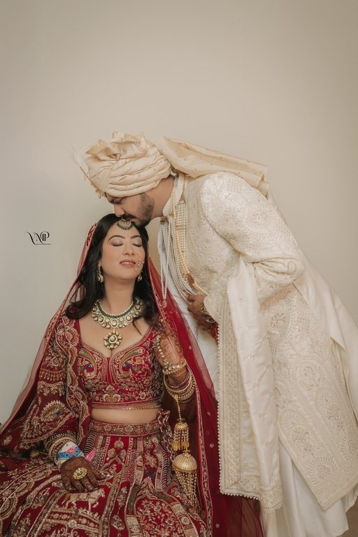 Kashish (25)